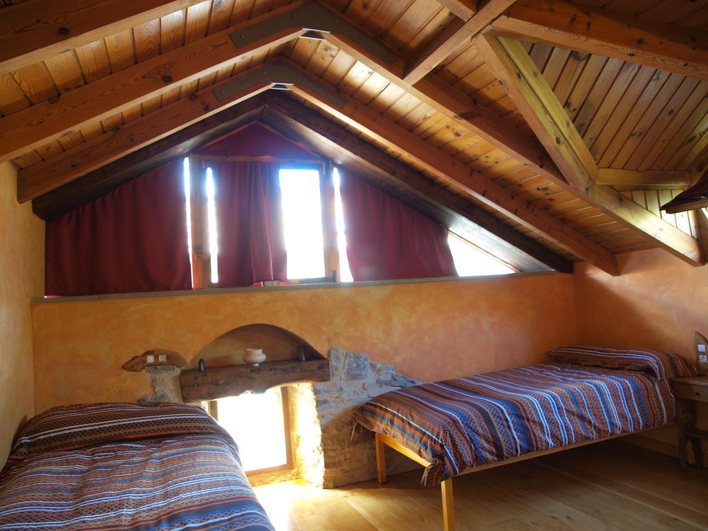 O'Porron Guest House Sabinanigo Phòng bức ảnh