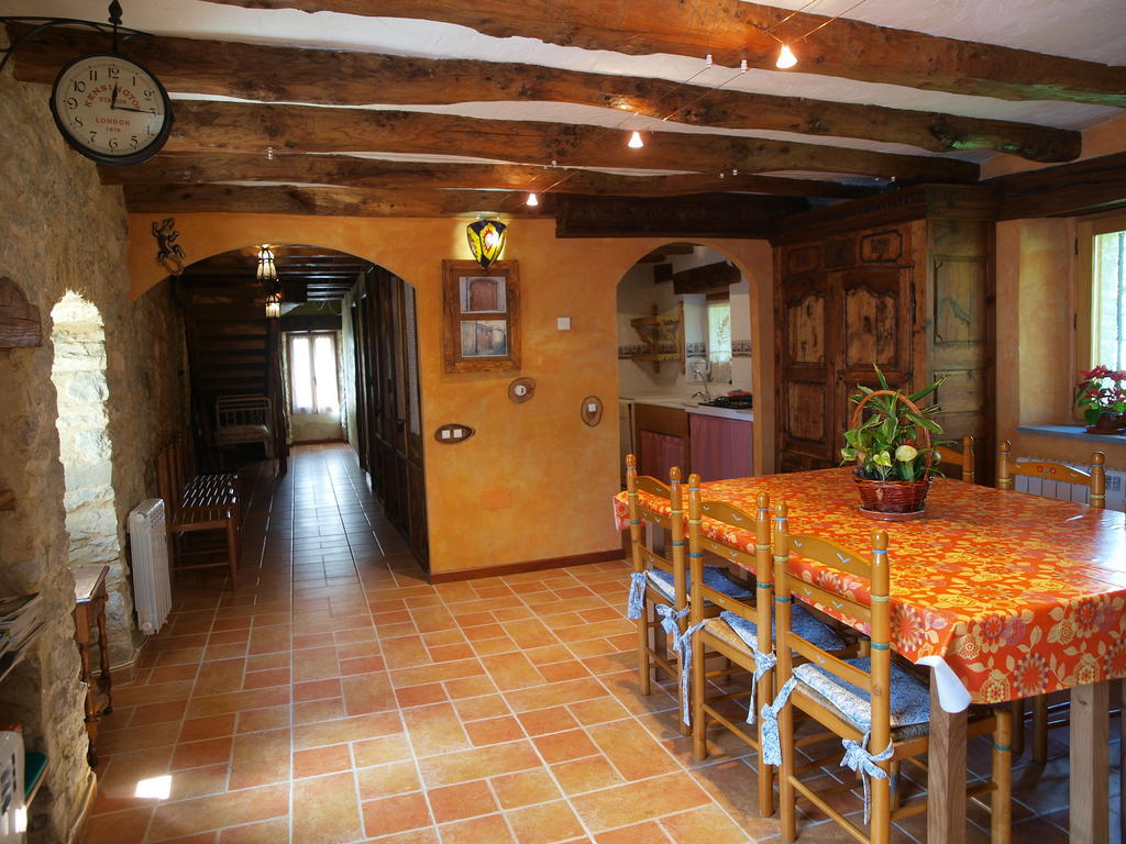 O'Porron Guest House Sabinanigo Ngoại thất bức ảnh